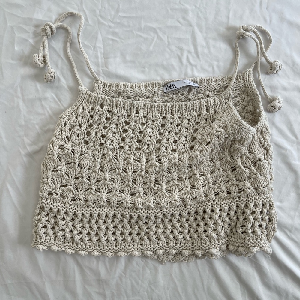 Zara Beige Crochet Crop Top Size L